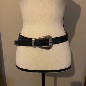 Urban Outfitters Leather Belt S/M
